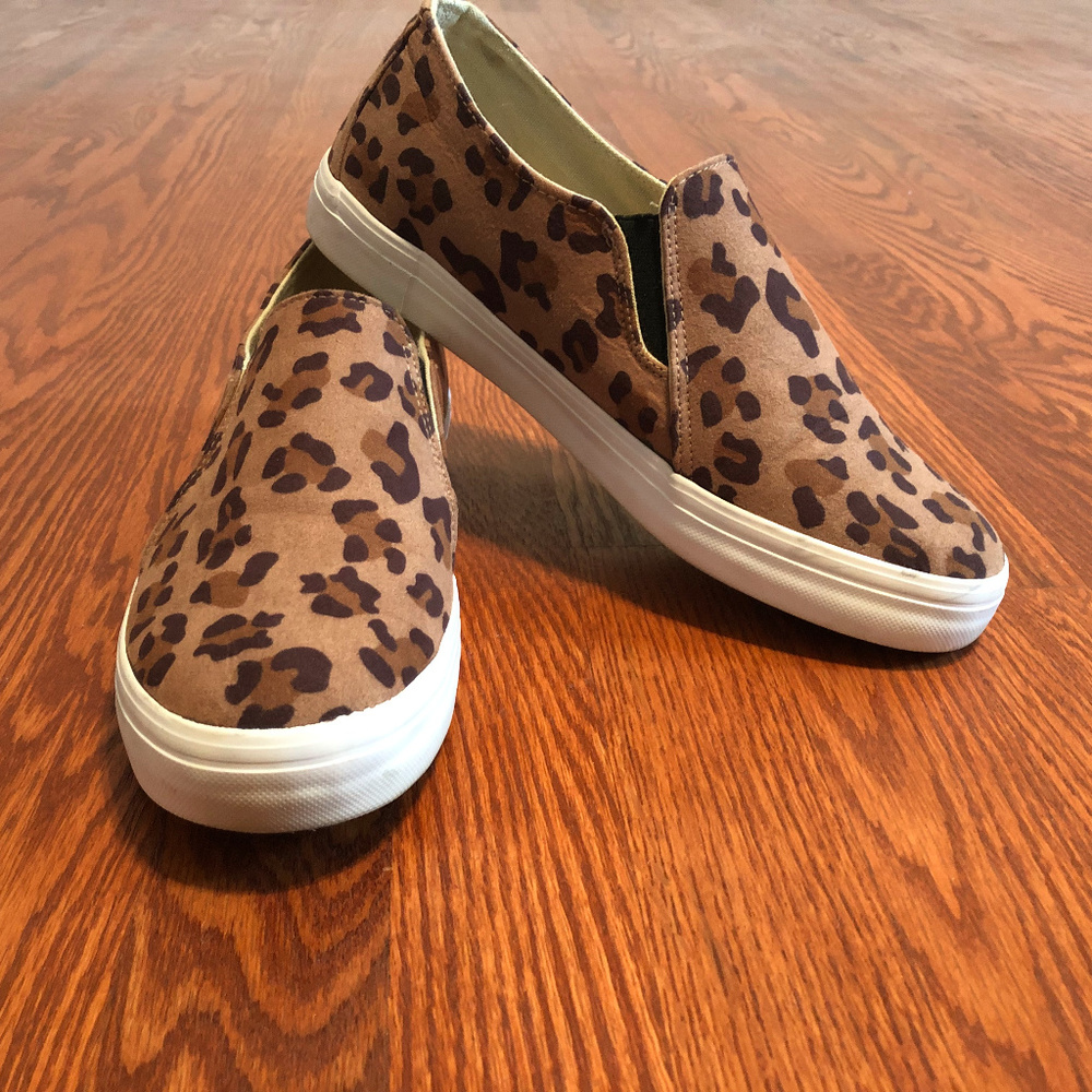 Leopard slip-on sneakers